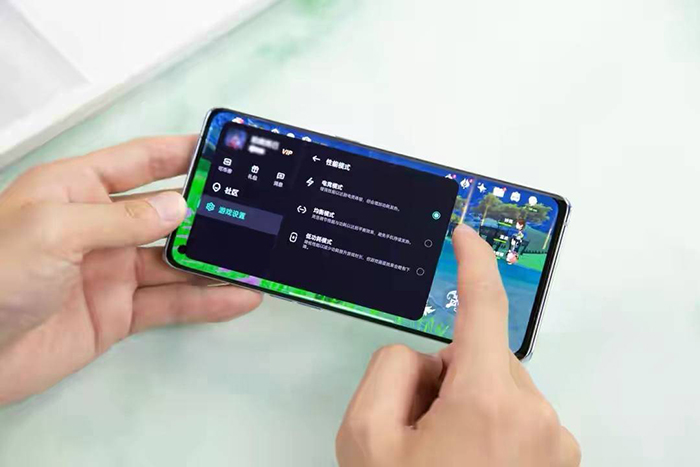 OPPO Reno6 Pro+玩游戏卡不卡