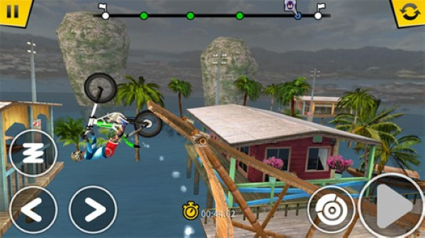 极限摩托4无限金币版