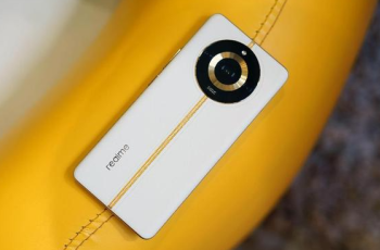 真我12pro+怎么录屏？