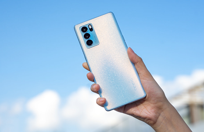 OPPO Reno6 Pro支持双扬声器吗