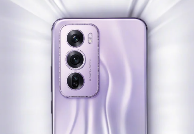 OPPO Reno12 Pro中框是金属的吗？
