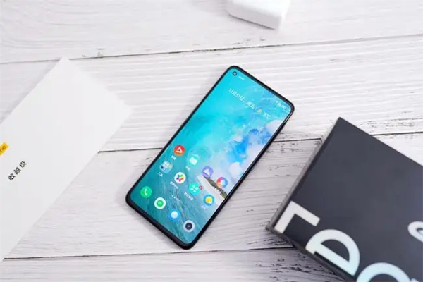 真我realme GT2是否支持快充