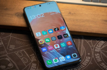 真我Realme GT Neo5 SE屏幕尺寸是多少