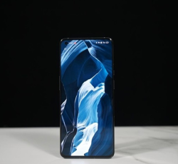 一加9pro是曲面屏手机吗