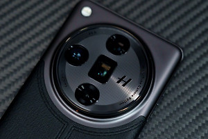 OPPO Find X7 Ultra卫星通信版有马里亚纳芯片吗？