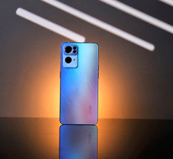 OPPO Reno7玩游戏卡不卡