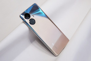 真我realme 10 pro+换屏价格介绍