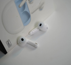 OPPO Enco Free2i功能键在哪