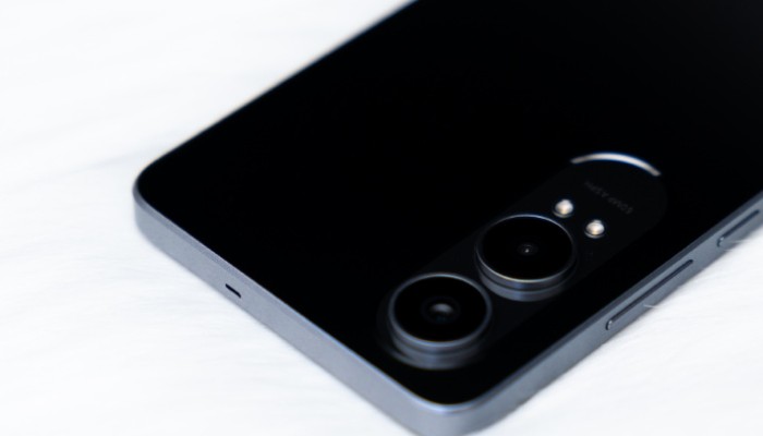 OPPO K12x充满电需要多久？
