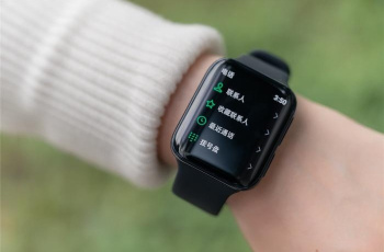 OPPOWatch4Pro怎么充电