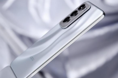 OPPO Reno12和真我Realme GT Neo6 SE选哪个？