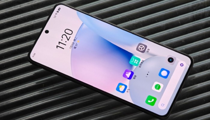 真我Realme GT6屏幕生产商是谁？