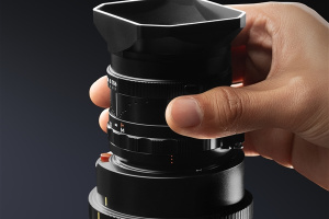 真我首款可更换镜头的旗舰影像手机一览，体验真影像旗舰。