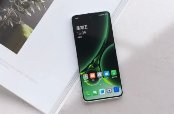 一加Ace 3V屏幕尺寸有多大？