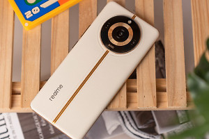 真我Realme11Pro微信朋友圈置顶怎么设置