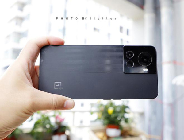 天猫买到的OPPO手机是不是正品行货？