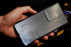 真我Realme GT6相册照片如何按序排列？