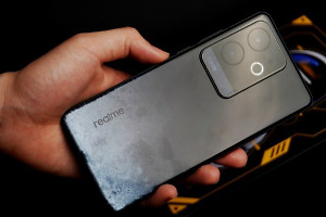 真我Realme GT6相册照片如何按序排列？