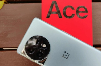 一加 Ace 2怎么强制重启手机