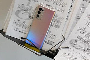 OPPO Reno5 Pro+有没有无线充电