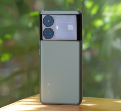 真我RealmeGT5和一加Ace2Pro的区别