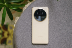 oppo手机怎么边玩游戏边打微信视频