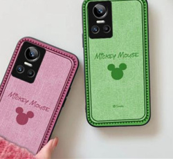 真我realme Q5 i是曲面屏吗