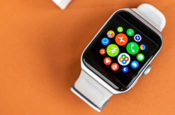 OPPO Watch 3 Pro屏幕闪烁怎么解决