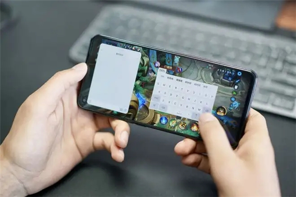 真我realme Q5 Pro有屏幕指纹识别功能吗