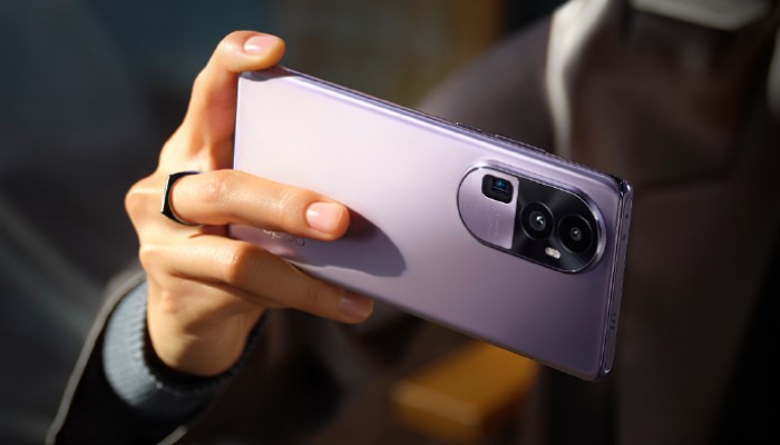OPPO Reno 10 Pro+中框是塑料的吗