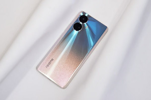 真我Realme10Pro+怎么显示网速