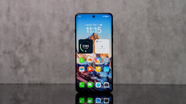 预算有限但追求旗舰体验？OPPO Find X8堪称