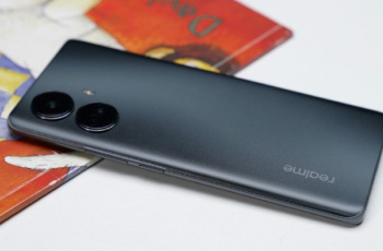 真我realme10pro+预载的是什么系统