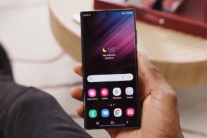 OPPO Find X6标准版屏幕：支持2160Hz高频PWM调光