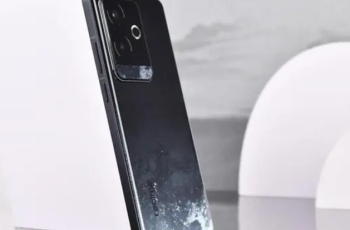 真我Realme GT6充满电能用多久？