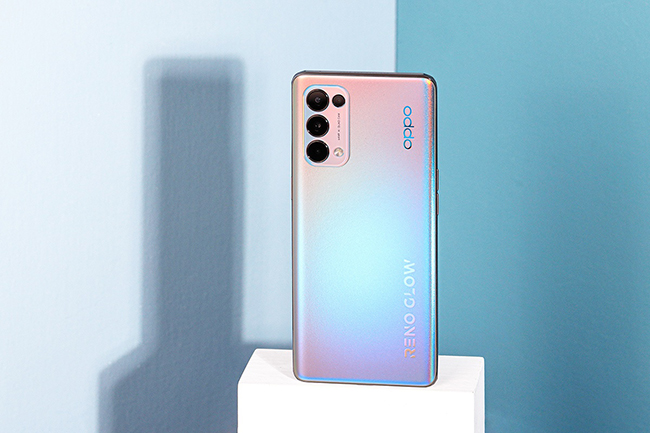 OPPO Reno5 Pro玩游戏怎么样