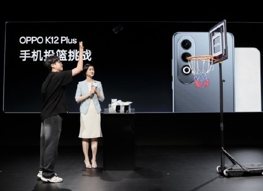 续航怪兽登场！OPPO K12 Plus发布：6400mAh超大电池仅1799元起