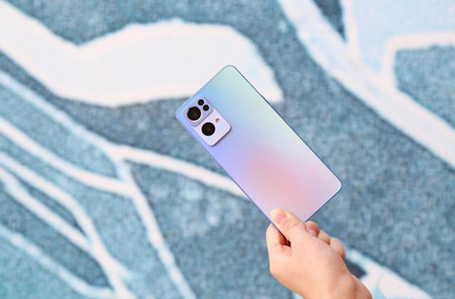 OPPO reno8 pro值得入手吗