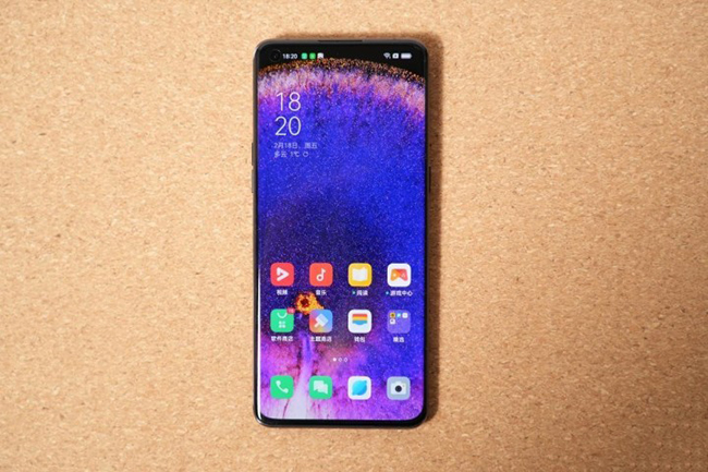 OPPO Find X5 Pro有无线充电器吗
