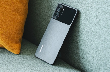 真我Realme V30屏幕刷新率介绍