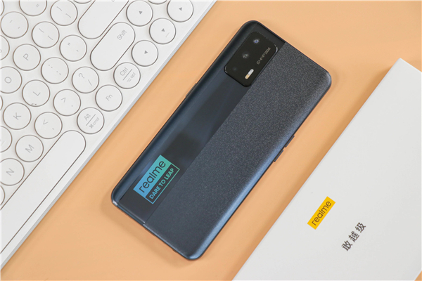 真我Realme Q5 Pro怎么查看电池健康
