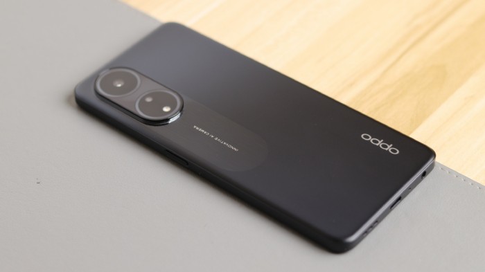 OPPOA1如何插两张卡