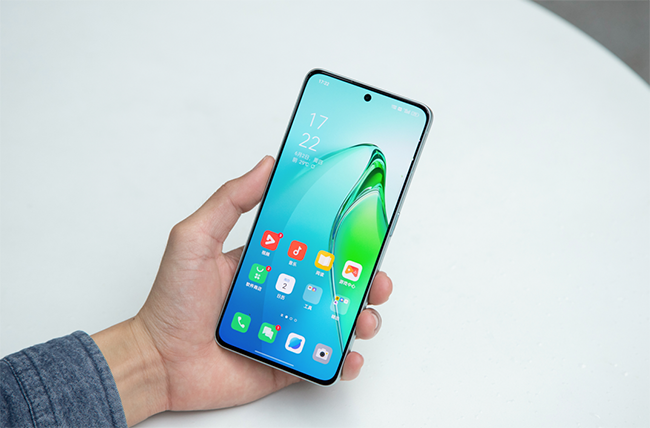 oppo reno8和oppo reno8PRO哪个好