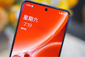 一加Ace 3V搭载的是什么屏幕？