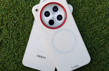 OPPO Find X8屏幕实测：6.59英寸为何成单手操控黄金尺寸？