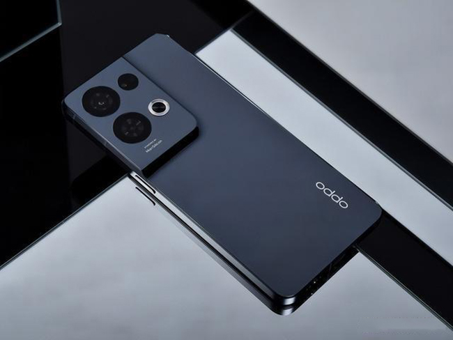 OPPO Reno8有单独耳机接口吗