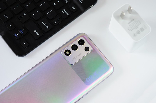 OPPO K9s换屏幕价格介绍