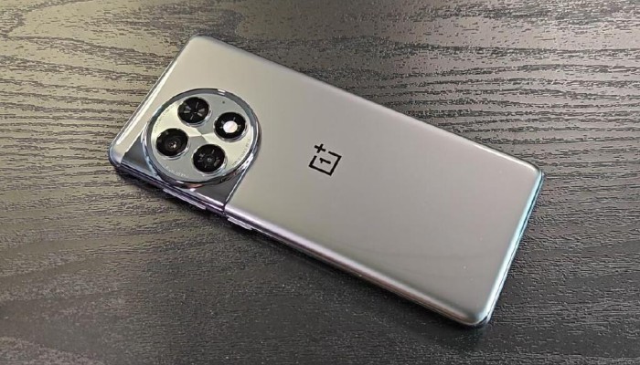 一加Ace2Pro后盖是什么材质
