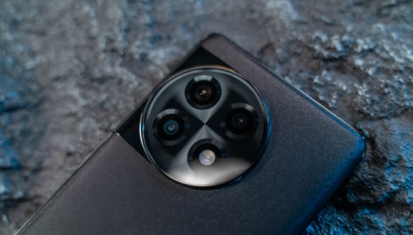 一加Ace2充电慢解决方法