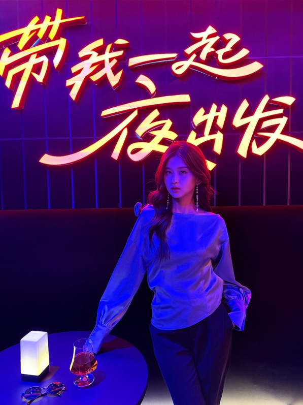 OPPO Find X8 Ultra夜景人像封神！样张对比iPhone彻底碾压